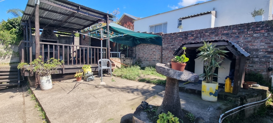 6 Bedroom Property for Sale in Saxilby Eastern Cape